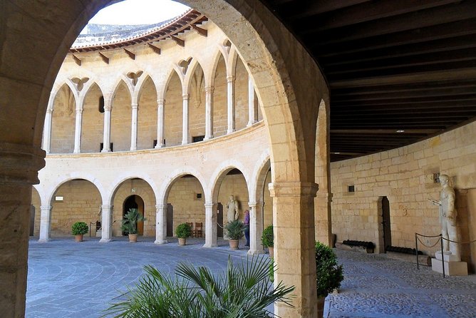Discover the Major Cultural Attractions of Palma De Mallorca on a Private Tour - Historical Landmarks