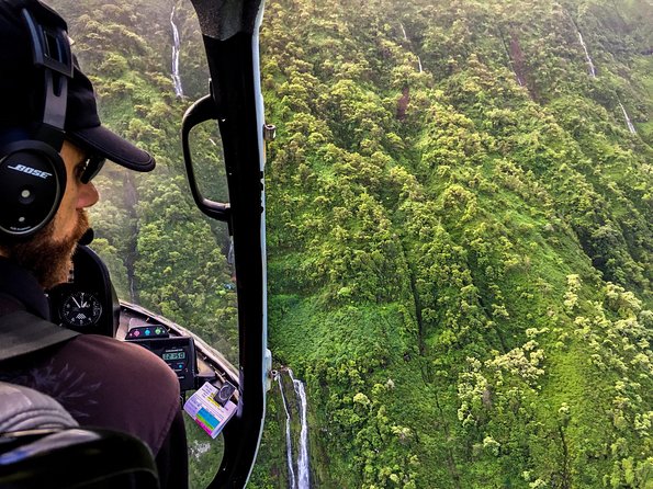 Doors-OFF West Maui and Molokai Helicopter Tour - Good To Know