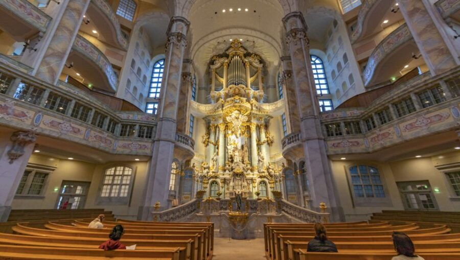 Dresden: Express Walking Tour With a Local