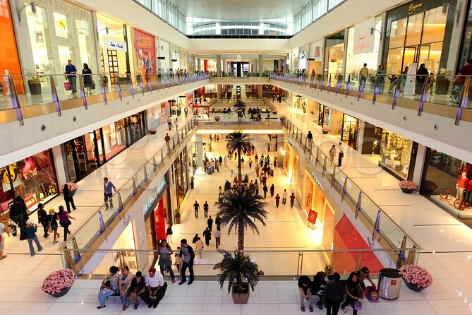 Dubai Mall Shopping Tour With Lunch at Armani Burj Khalifa - Lunch at Armani Burj Khalifa