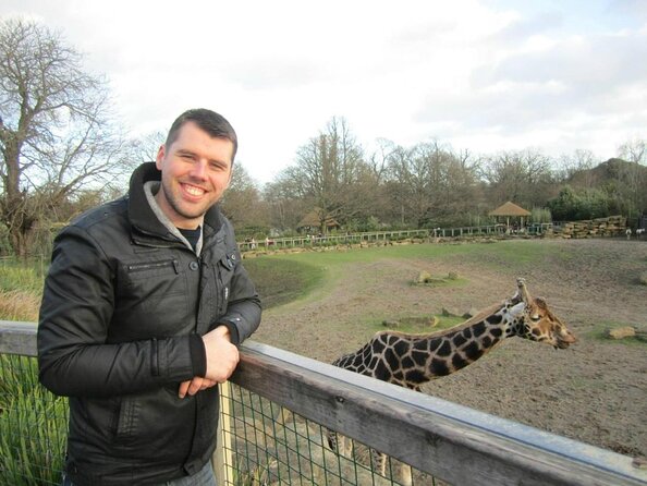 Dublin Airport Transfers : Dublin City to Dublin Airport DUB in Luxury Van - Good To Know