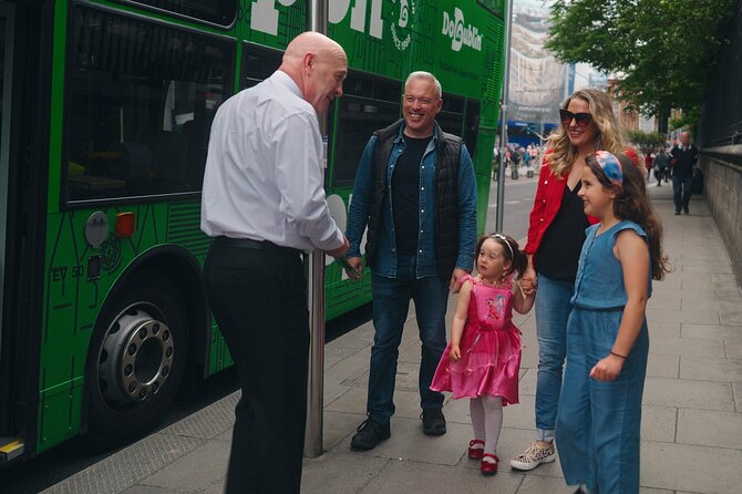 Dublin Cruise Ship Shore ExcursionHop-on Hop-off & Rail Transfer