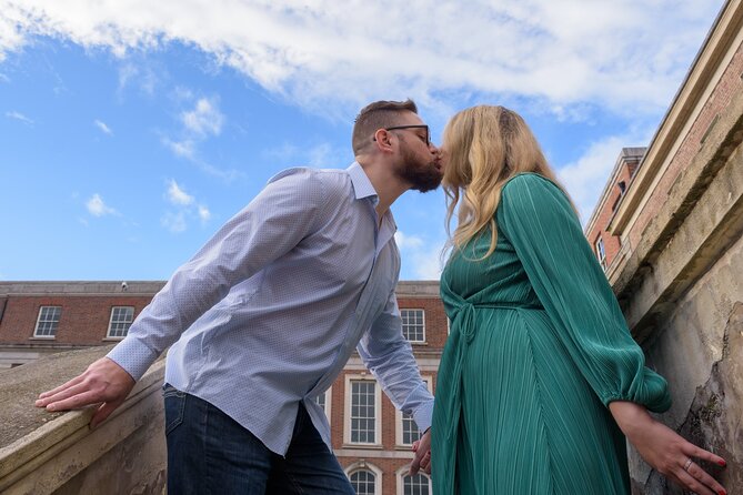 Dublin Love Stories: Couple Photoshoot Adventure Pro Photographer - Professional Photographer Capturing Moments