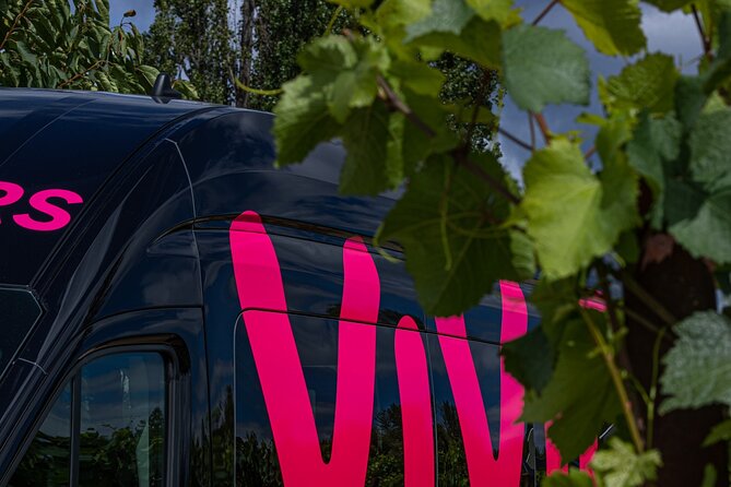 East Kelowna Half-Day Guided Wine Tour With 4 Wineries