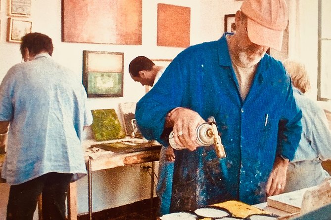 Encaustic Painting Workshops With Ezshwan Winding - Good To Know
