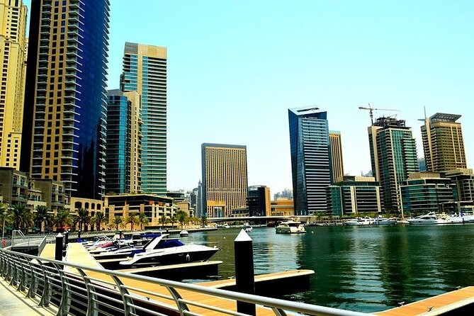 Enjoy Marina Luxury Yacht Dubai & Breakfast