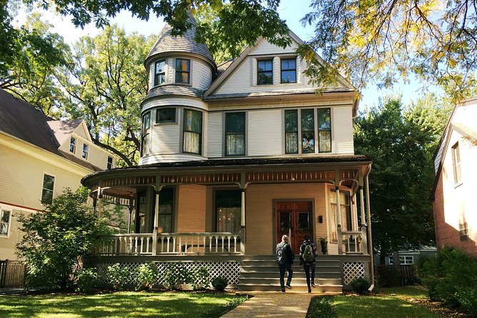 6 Best Tours In Illinois