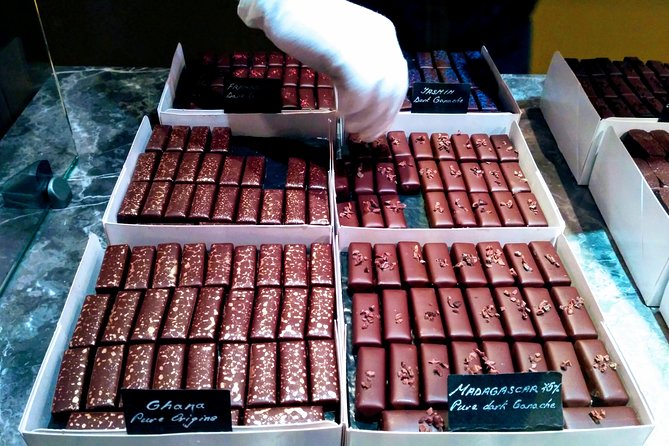 Exceptional Chocolate Tasting Tour With a Trained Chocolate Expert in Brussels
