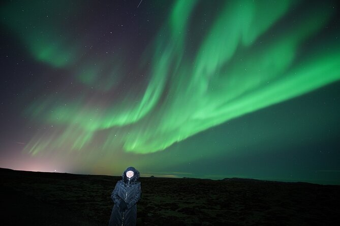 Exclusive Northern Lights Tour With PRO Photos, Home Cooked Meal - Good To Know