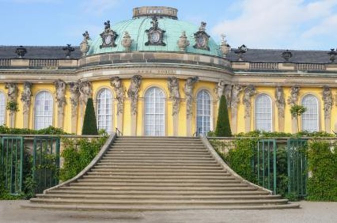 Exclusive Private Guided Tour Through the Architecture of Potsdam With a Local