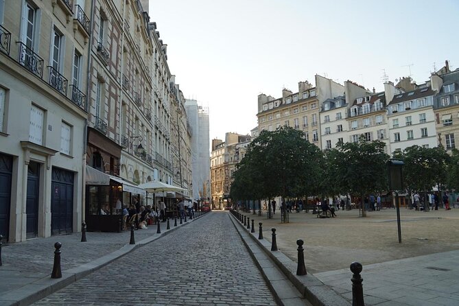 Exclusive Private Guided Tour Through the History of Paris With a Local - Good To Know
