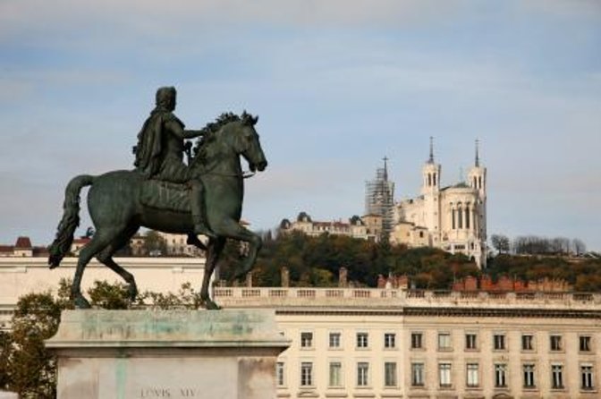 Exploration of Lyon Walking Tour for Couples