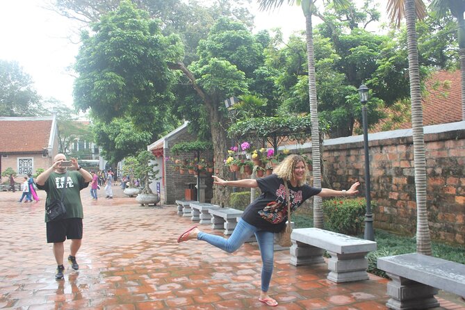 Explore Hanoi by Motorbike: 3-Hour Private Tour
