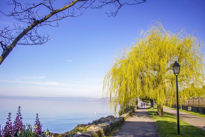 Explore Montreux in 1 Hour With a Local
