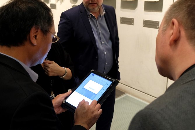 Explore the Acropolis Museum With a Tablet, Fun & High-End - Museum Highlights