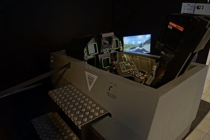F / A-18 Fighter Jet Flight Simulator in Zurich - Good To Know