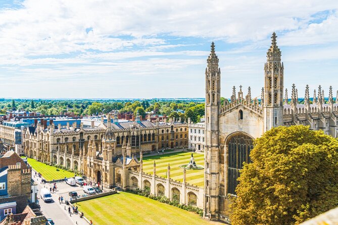 Famous Alumni Exploration Game in Cambridge - Good To Know