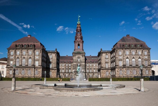 Fascinating Royal Castles in Copenhagen – Walking Tour - Good To Know