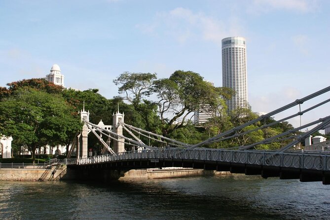 Follow the Money: a Self-Guided Audio Tour of Singapores Financial District