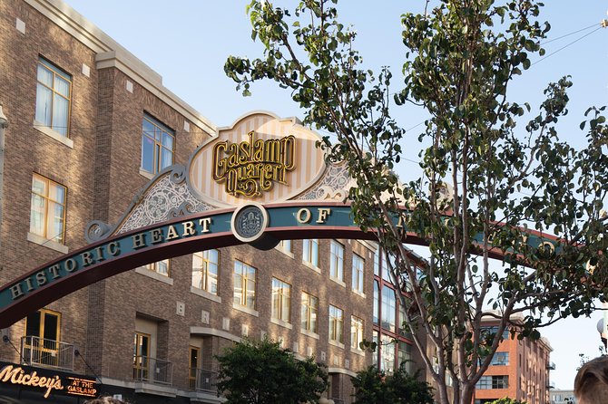 Food, Wine, and History Tour of San Diego