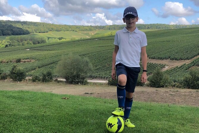 Footgolf Parc En Champagne Translates to “Footgolf Park in Champagne” in English.