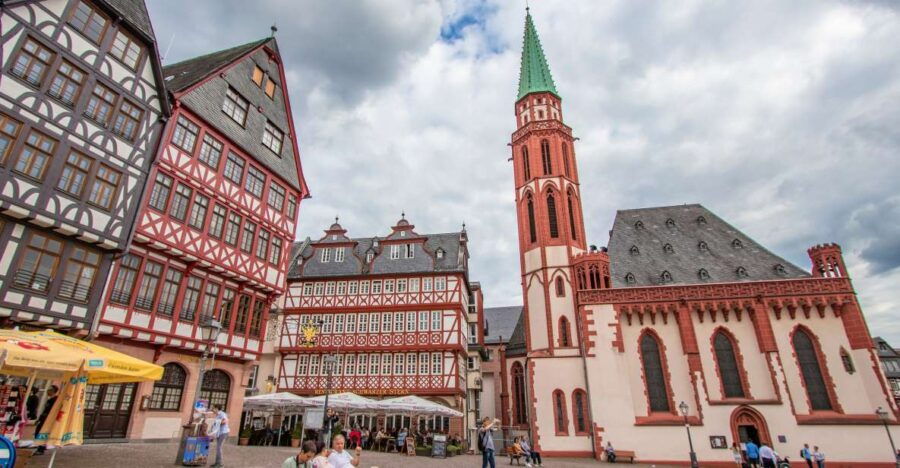 Frankfurt: 1-Hour Guided City Tour With a Local - Good To Know