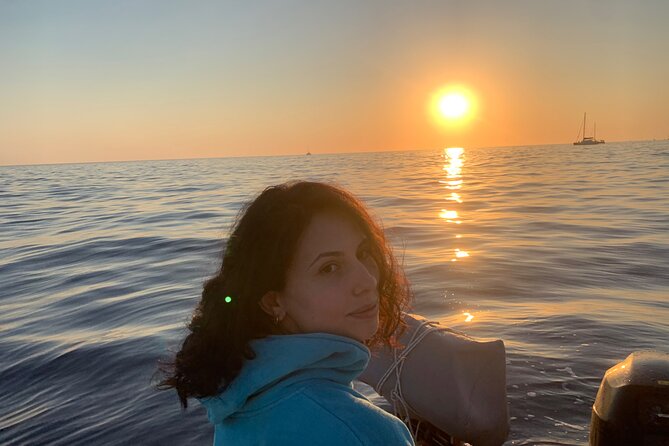 Free License Boat Rental in Santorini - Inclusions