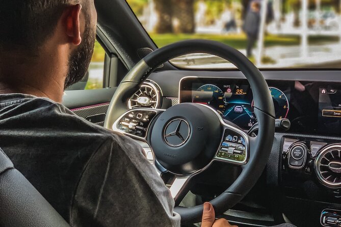 From Dubai to Abu Dhabi: VIP Private Tour With English Driver - Private Transportation Options