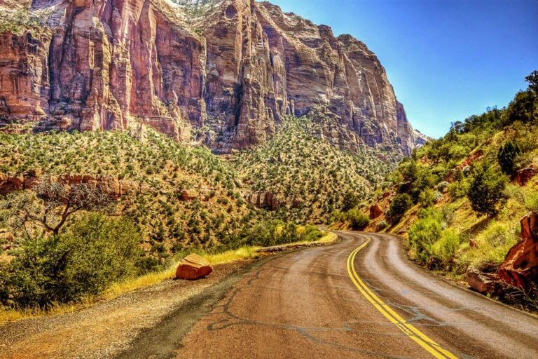 From Las Vegas: VIP Small-Group Zion National Park Adventure