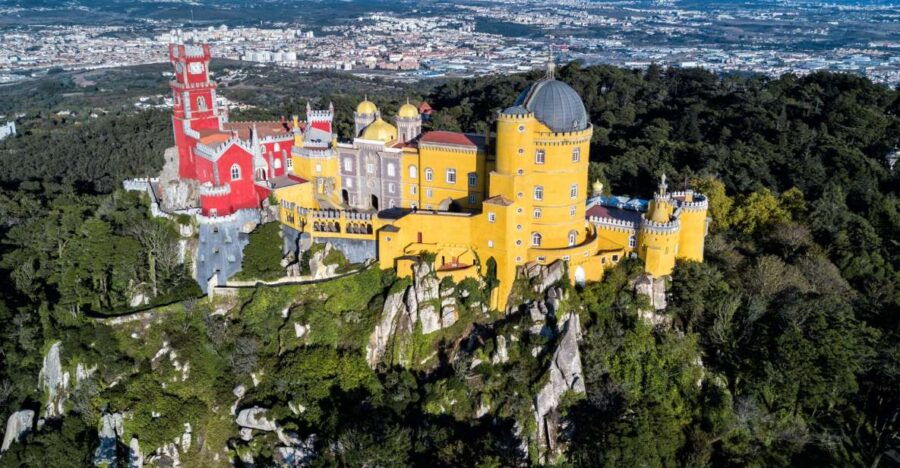 From Lisbon: Half-Day Private Sintra Cascais Tour - Good To Know