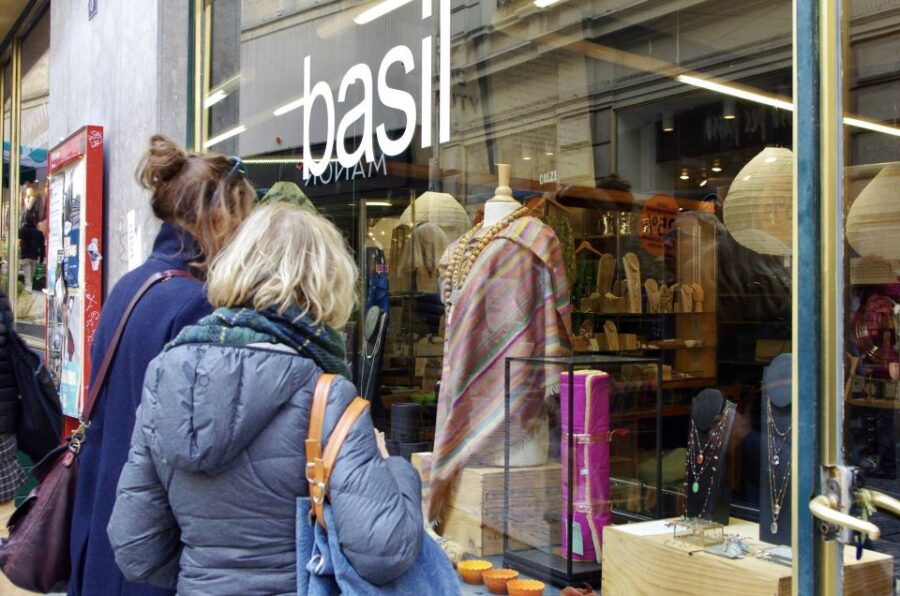 From London: Bicester Village Shopping Trip by Train - Good To Know