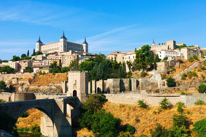 From Madrid: Full-Day Medieval Tour in Toledo and Ávila - Good To Know