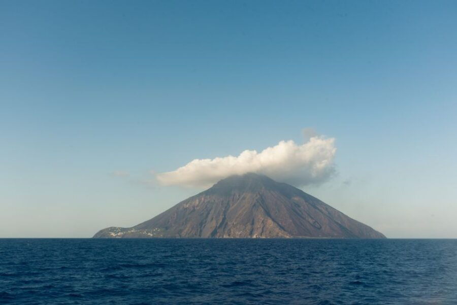 From Milazzo: Panarea and Stromboli Night Cruise With Stops