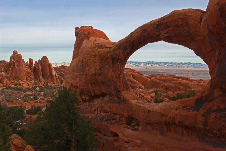 From Moab: Full-Day Canyonlands and Arches 4×4 Driving Tour