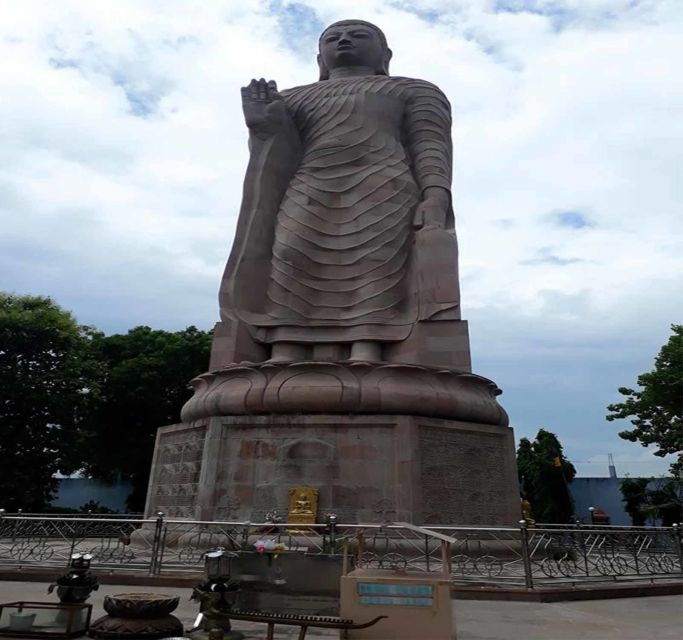 From Varasani: Private Half Day Tour to Sarnath