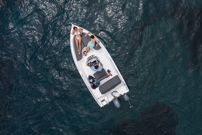 Full Day Boat Rental Without a License in Santorini - Good To Know