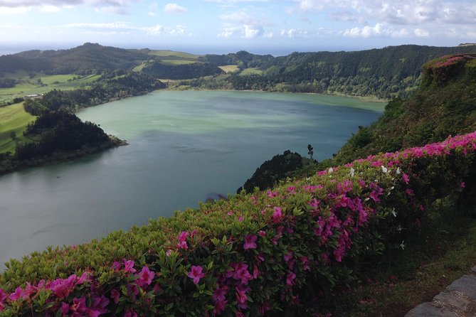Full-Day Furnas Tour: Lake, Fumaroles and Thermal Pools 4x4 - Good To Know