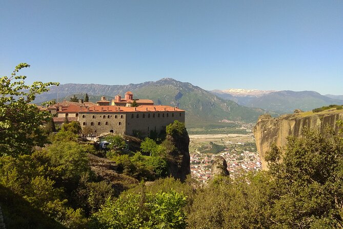 Full Day Guided Tour to Meteora Starting From Volos - About the Tour Operator