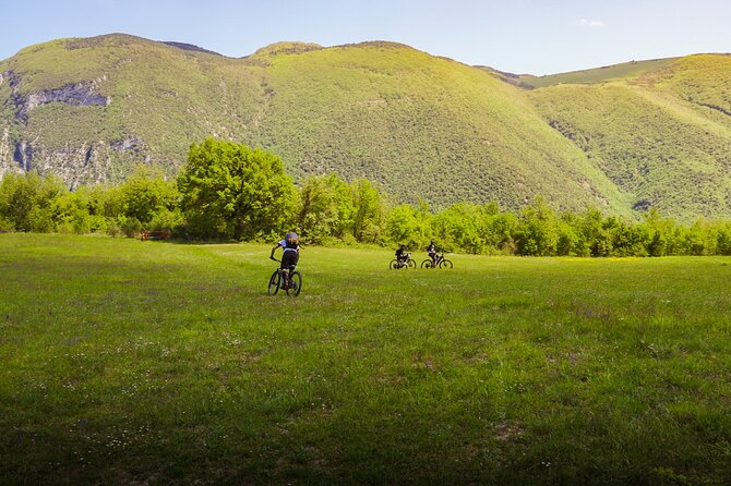 Full-Day Private Ghost Town Bike Tour in Fabriano and Genga