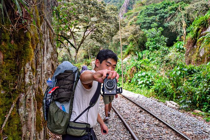 Full-Day Private Tour in Machupicchu With Expedition Train - Itinerary and Highlights