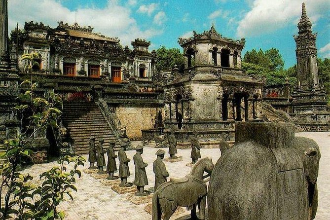Full Day Private Tour to Hue - The Imperial City