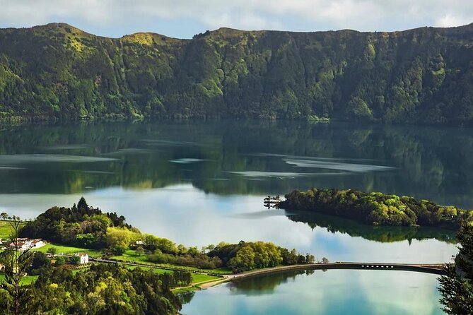 Full Day Sete Cidades & Lagoa Do Fogo Tour With Lunch (West Tour) - Good To Know