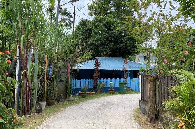 Full Day Tour : Reminiscing the Yesteryears With Floral Fantasy