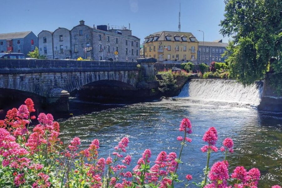 Galway: Welcome to Galway Walking Tour