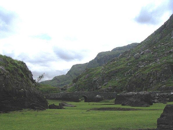 Gap of Dunloe Tour ( Boat & Bus) - Good To Know