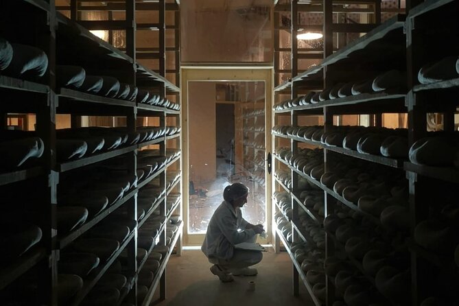 Gastronomic Experience in the Caves of Hoya De La Iglesia - Good To Know