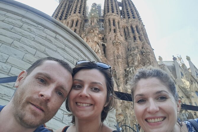 Gaudis Masterpieces Outdoor Escape Game in Barcelona - Good To Know