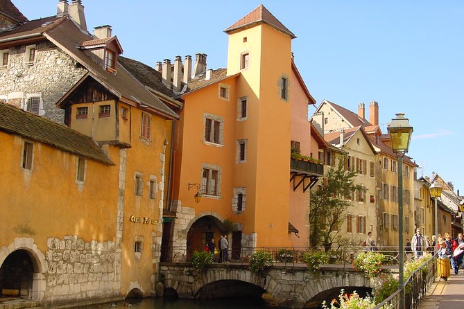 Geneva and Annecy Tour With Optional Lake Geneva Cruise