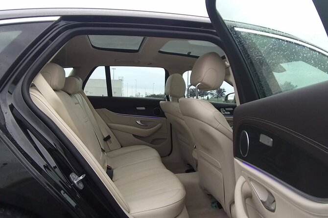 Glasgow Airport (GLA) to Glasgow Accommodation - Arrival Private Transfer - Reviews and Ratings