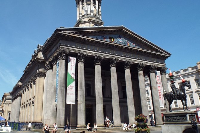 Glasgow Scavenger Hunt: Glorious Glasgow